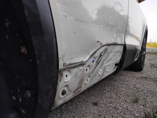 Passage chez le carrossier.